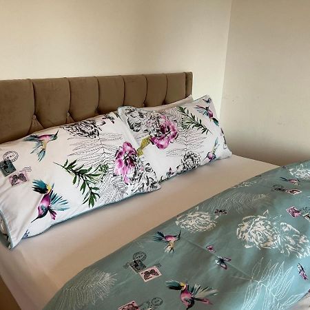 Hotel Grand Bleu - London - Next To Piccadilly Line Tube Station & Brand New Facilities Extérieur photo